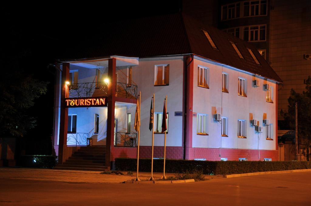 Tourasia Hotel Бишкек Экстерьер фото