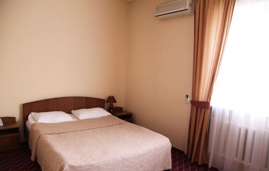 Tourasia Hotel Бишкек Экстерьер фото